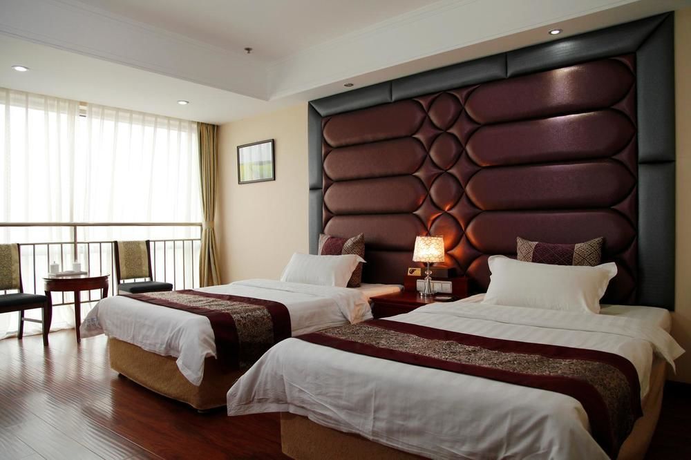 Hotel Tianchi Garden
