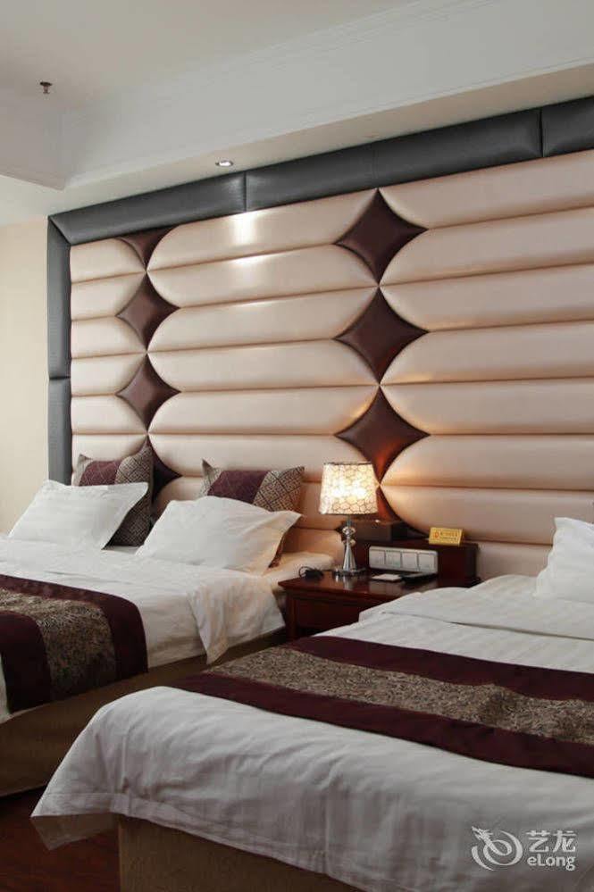 Hotel Tianchi Garden 3*